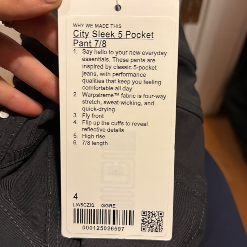Lululemon women’s slacks